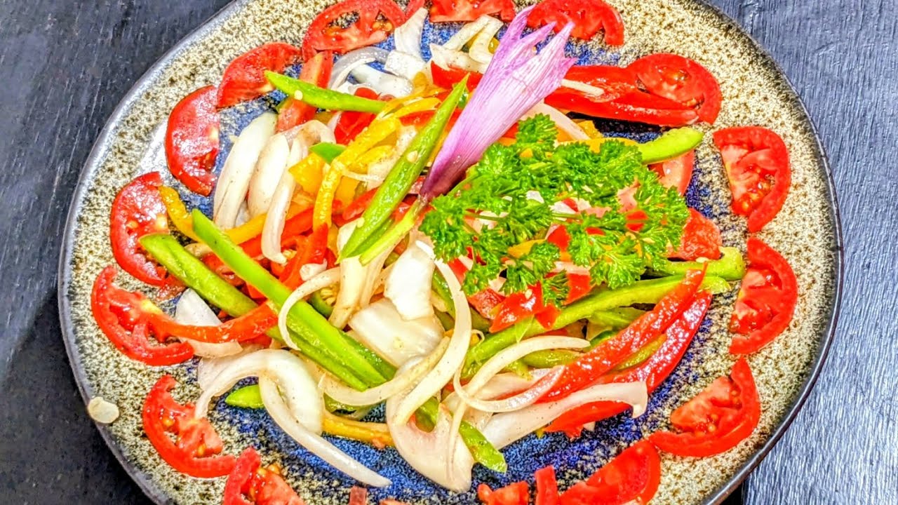 Chef Moses AKOZE SALAD 🥗 YONGERA IMBARAGA MUMUBIRI nawe wayigerageze murugo🥗🥗