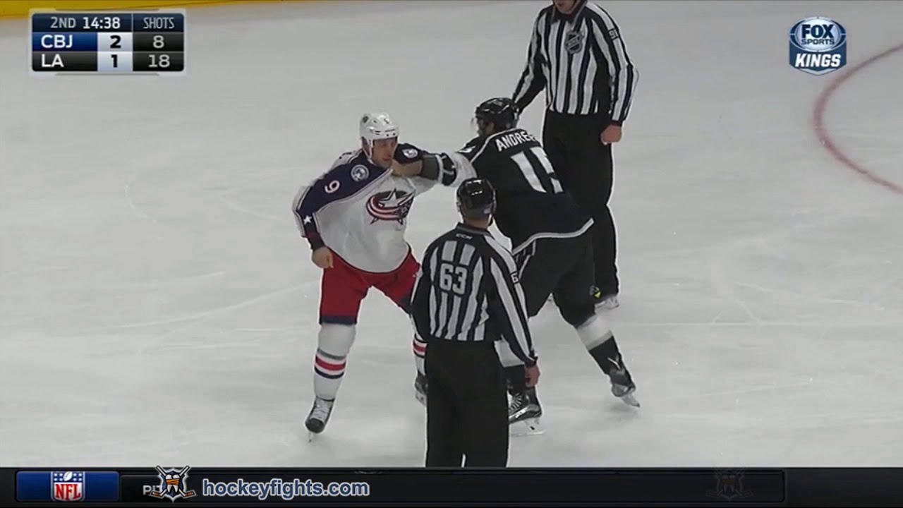 Gregory Campbell vs Andy Andreoff Nov 5, 2015