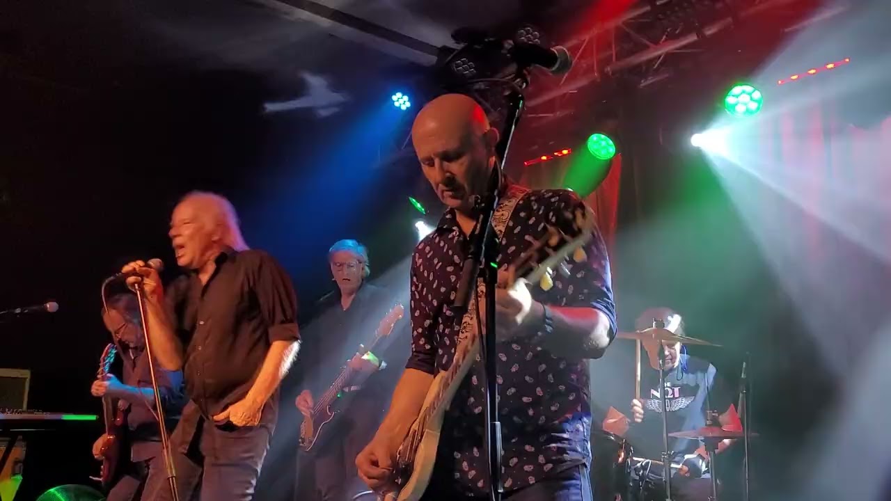 New Christs - We Have Landed 