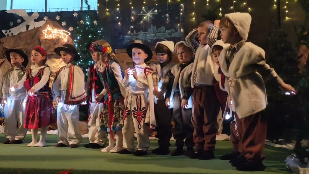 06. Światełko w górę jasełka 5 latki