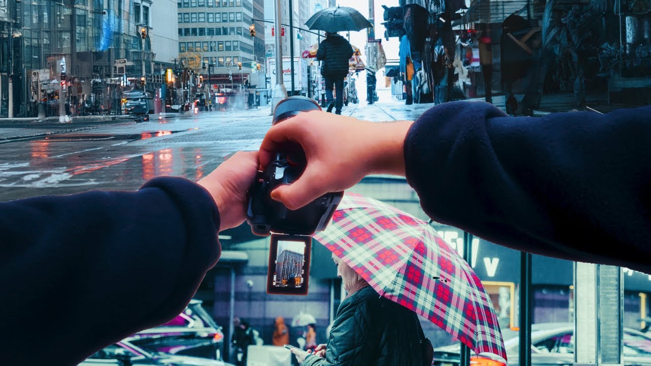35 Minutes of Rainy Street Photography & Videography in NYC | Canon R50