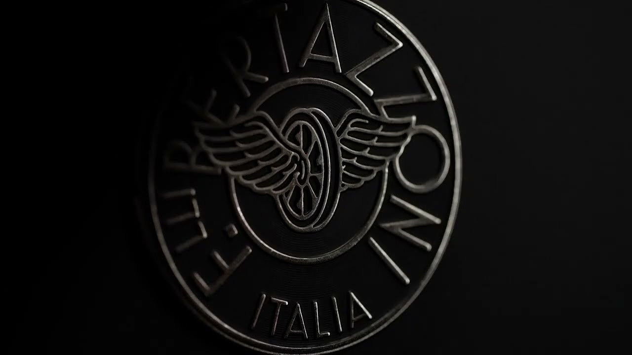 Esplora l’eleganza della Finitura Carbonio con Bertazzoni