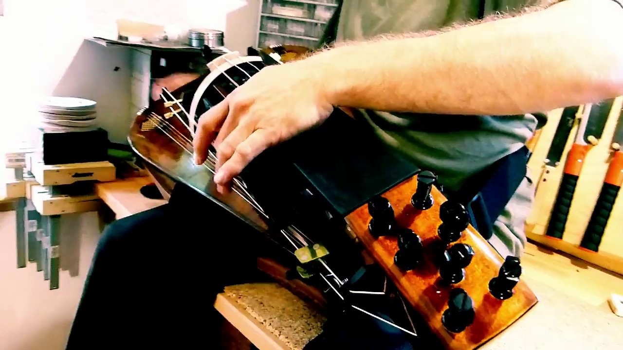 Improvisation on Hurdy-Gurdy, Drehleier