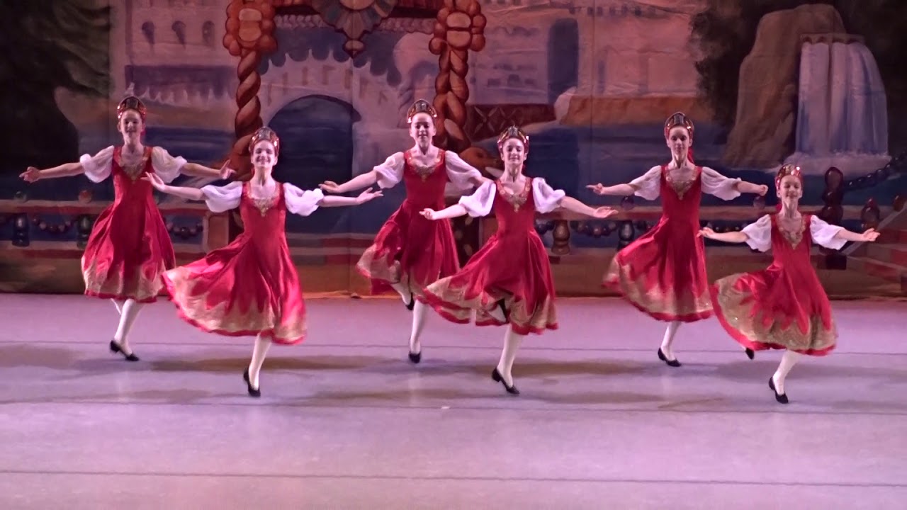 Greenwich Ballet Academy - Nutcracker 2017 - Russian Dance