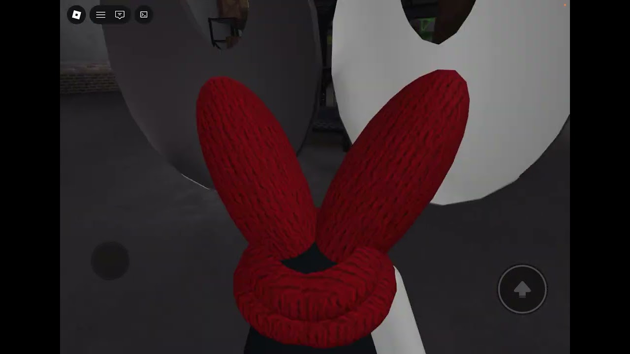 WARNING DONT PLAY THIS UNLESS YOU LIKE CREEPY STUFF!