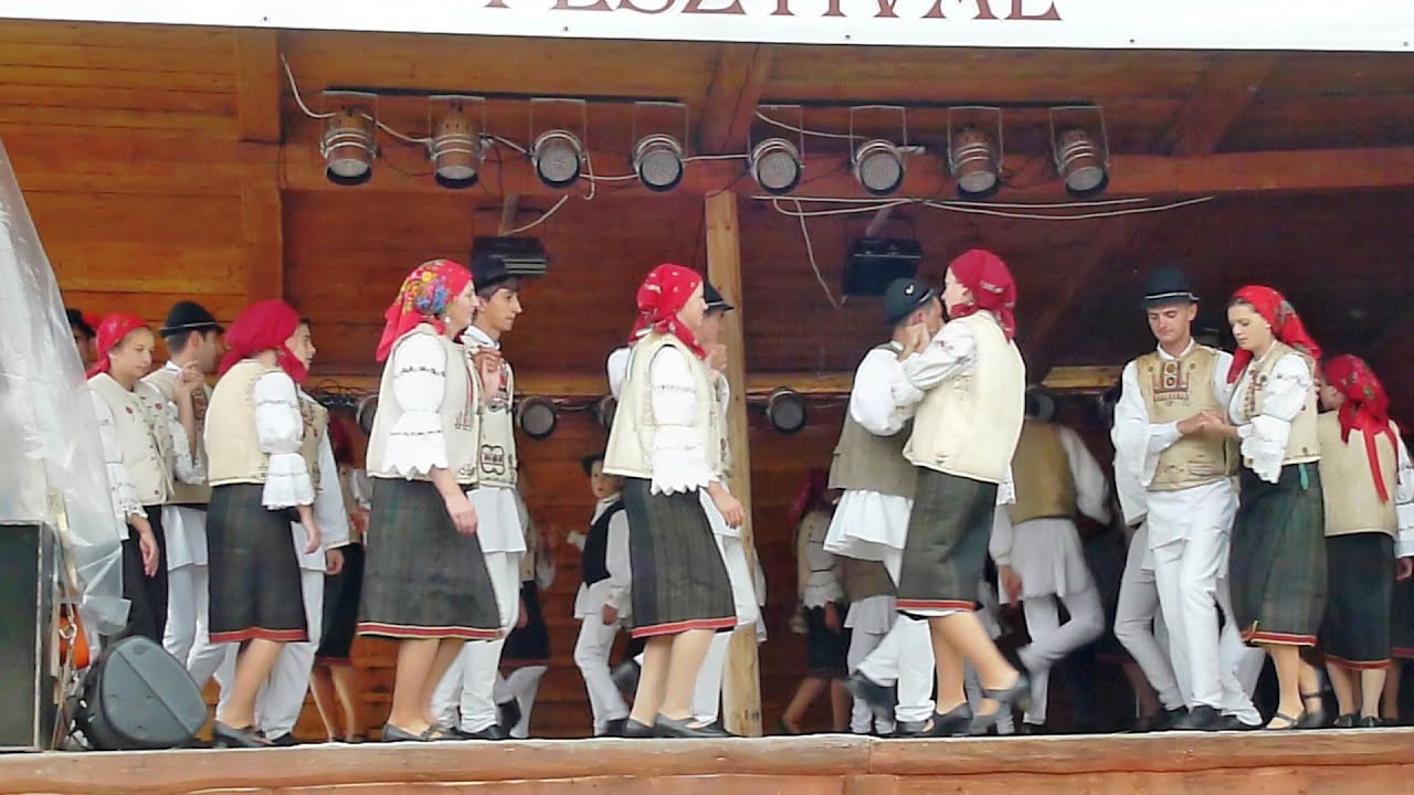 Dansuri tradiționale ceangăiești, 2013 (Valea Rece, Harghita, România)