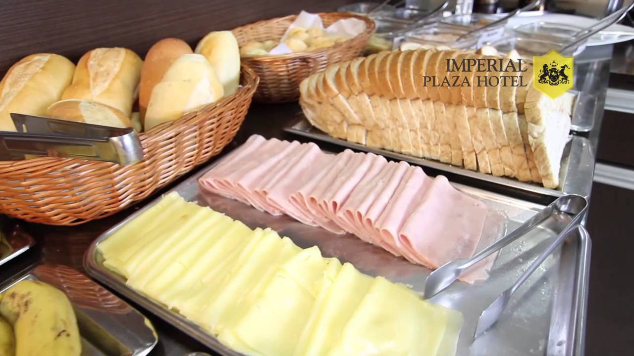 Café da Manhã • Imperial Plaza Hotel