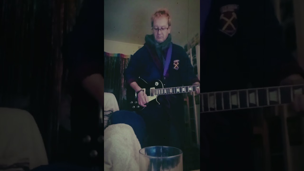 AC/DC - Rock n Roll Damnation 