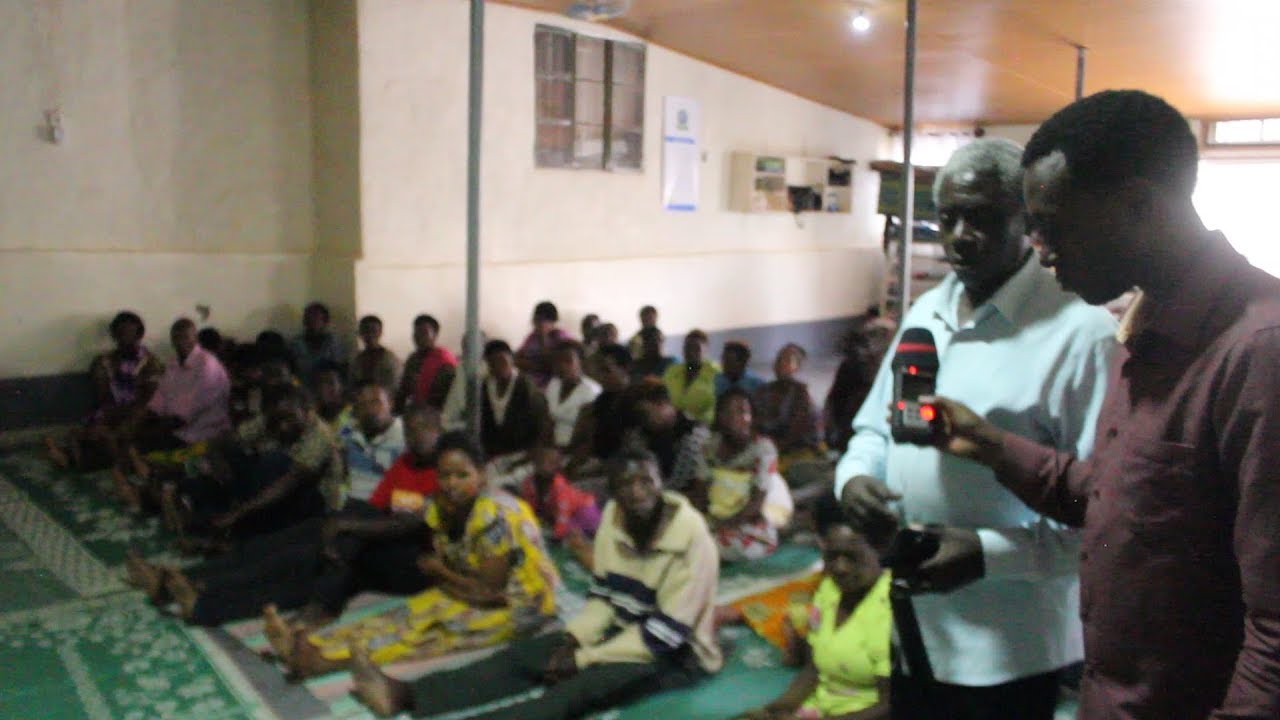 Twasuye abarangi | Bazura abapfuye | Bahumura impumyi | Basenga inzoka niko twari tuzi