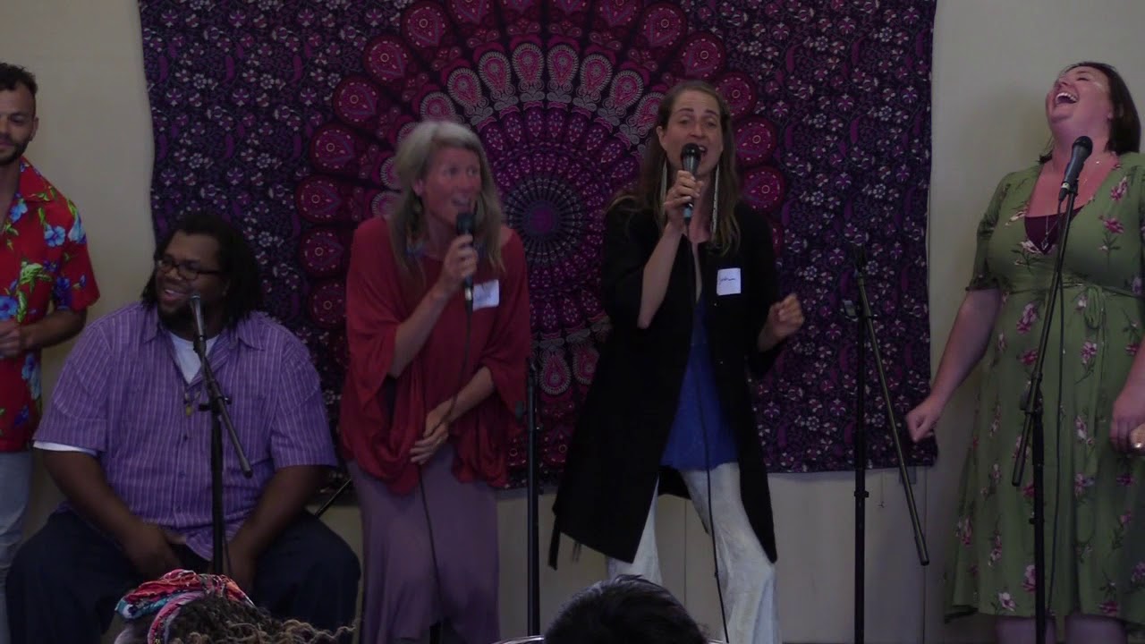 MaMuse | The Power of Kindness | Thrive East Bay