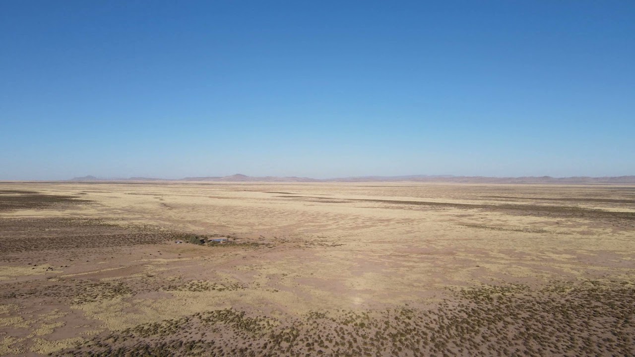 I live here in Deming NM. I'm surrounded by Public land.