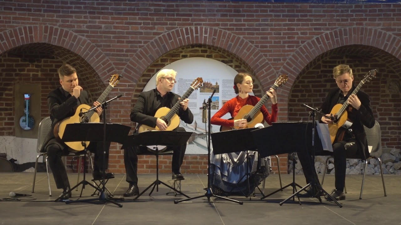 Cracow Guitar Quartet plays Catira & Ciranda by Celso Machado