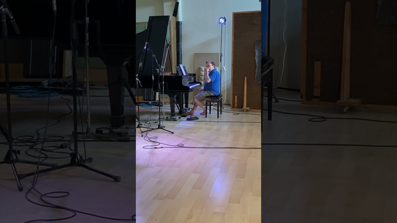 Sonata como un tiento by Joaquim Rodrigo, recording session Mac McClure