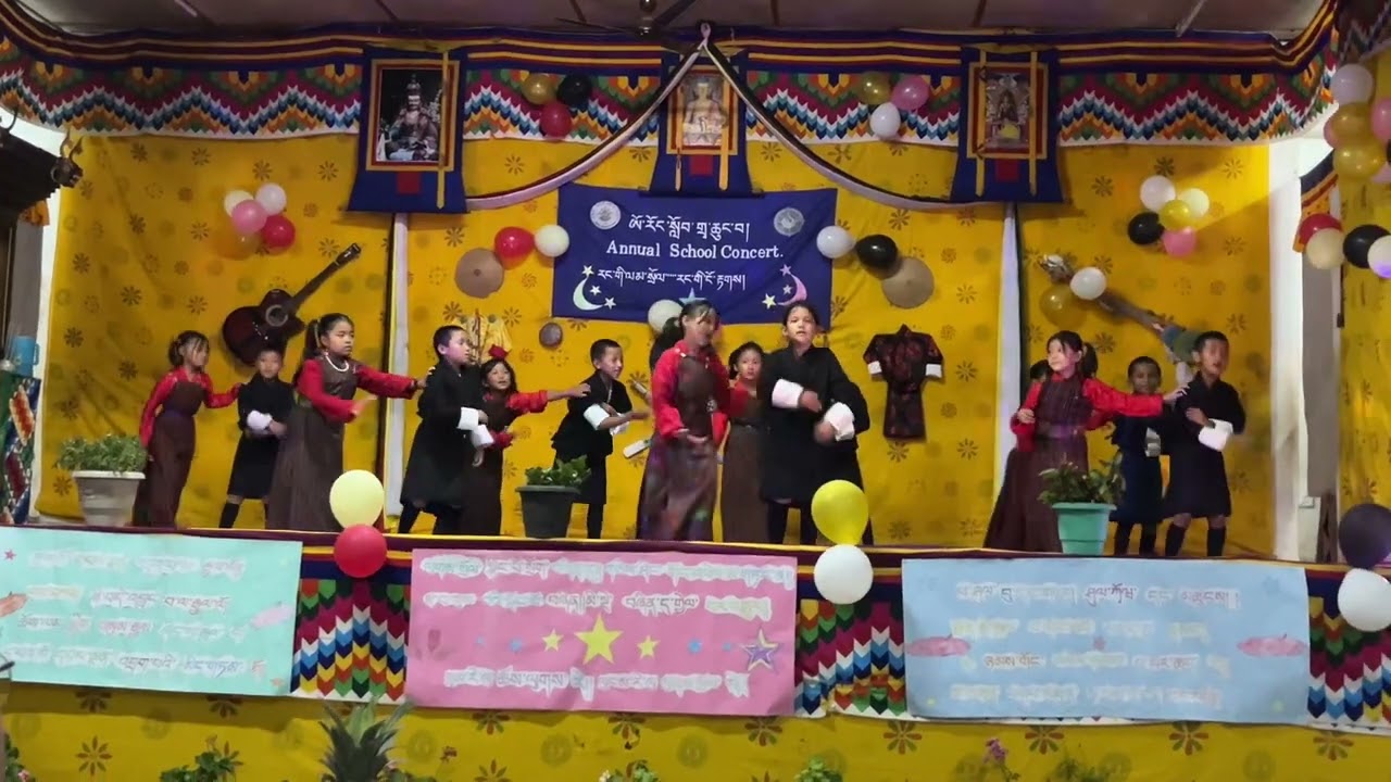 Sho Sho Gawai Charo  by Class II