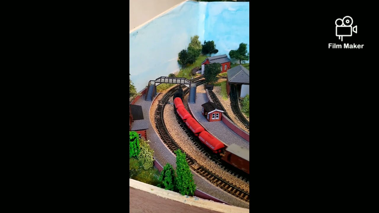 A 2ft X 3ft N Gauge Model Railway