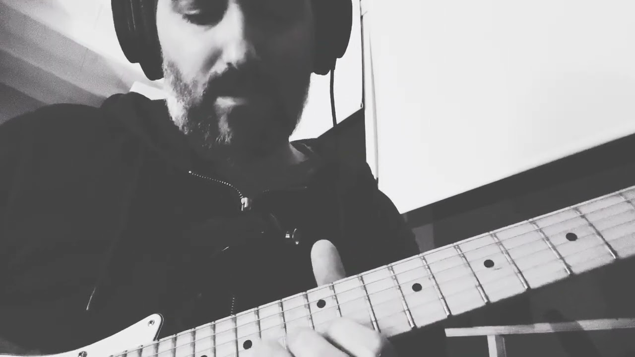 SORPRESAS cover solo de Guitarra GABRIEL CARAMBULA (solo buenos momentos)