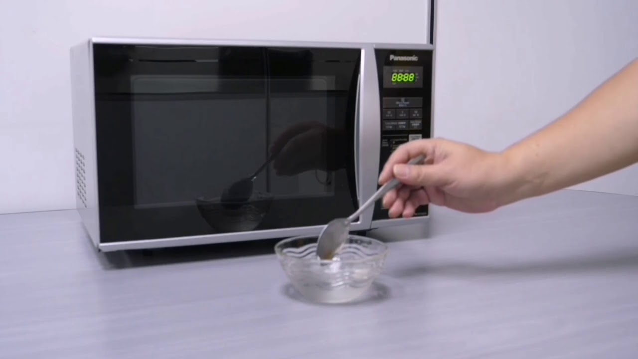 HOW TO CLEAN THE INSIDE OF PANASONIC MICROWAVE OVEN ?