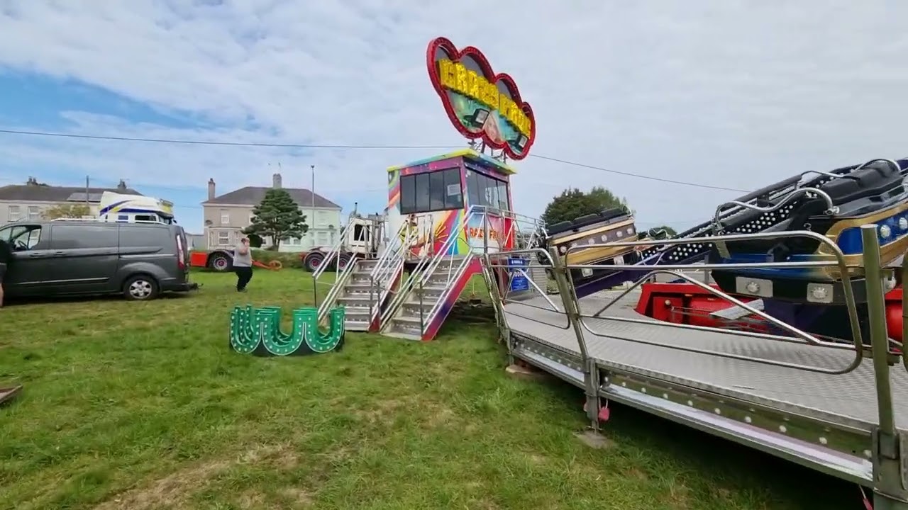 David Rowlands new fair-trade waltzer build up and walk around Summercourt 20th Sept 2022