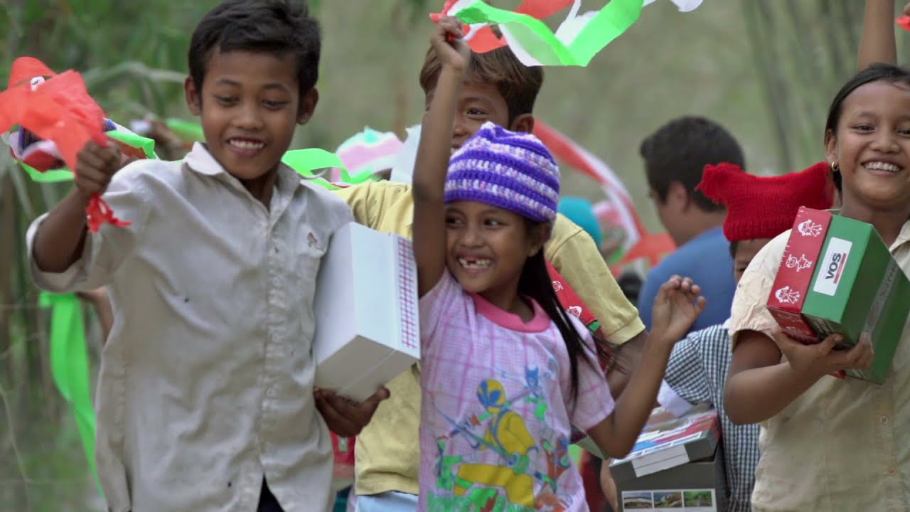 Hosting an Operation Christmas Child Packing Party