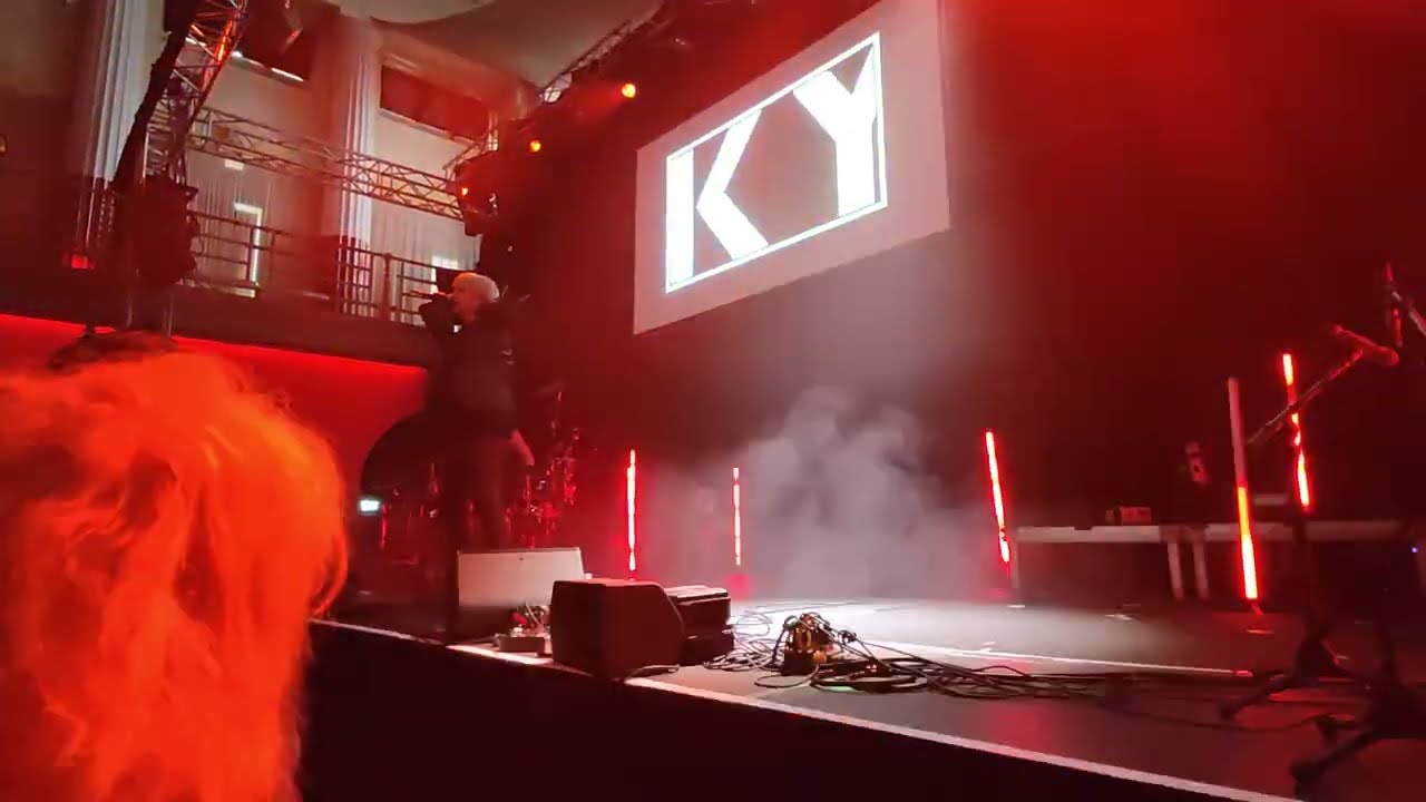 KY - Live (excerpt) E-Only Festival 15, Stadtbad Leipzig, Lipsk (14.03.2026)