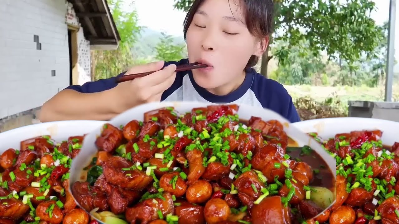 秋妹解鎖紅燒肉自由！好久沒吃今天弄起，一口一坨炫肉，過癮到飛起！ #家常菜 #紅燒肉 #大口吃肉的感覺真好 #不可錯過的四川美食