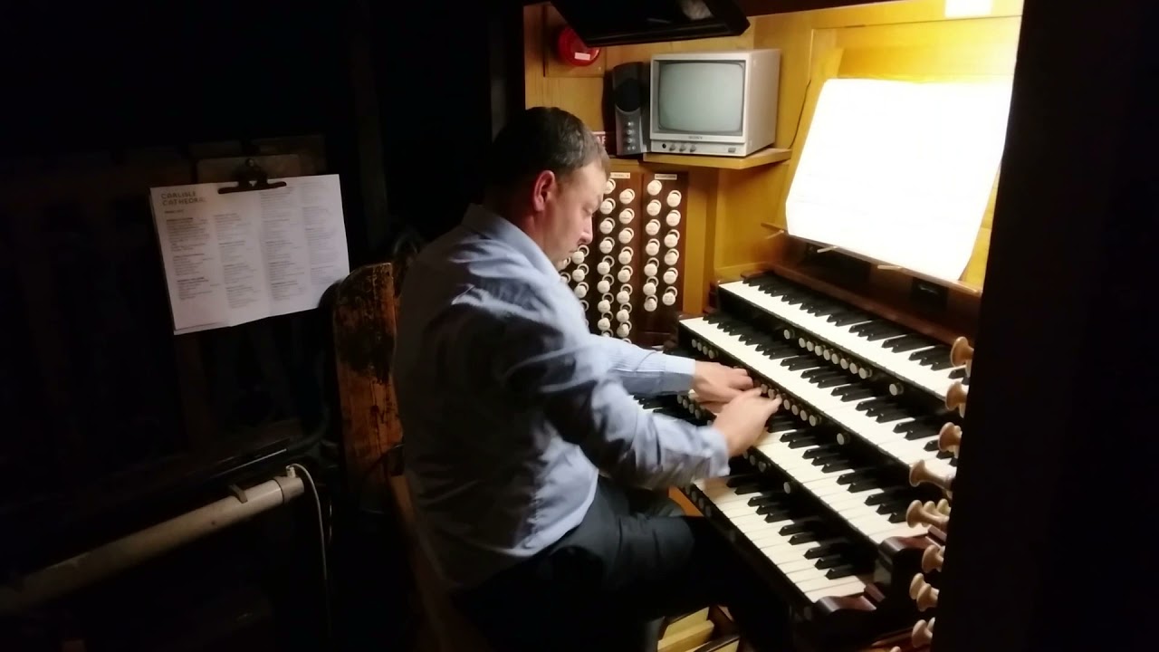Edward Taylor plays Whitlock: Toccata from Plymouth Suite