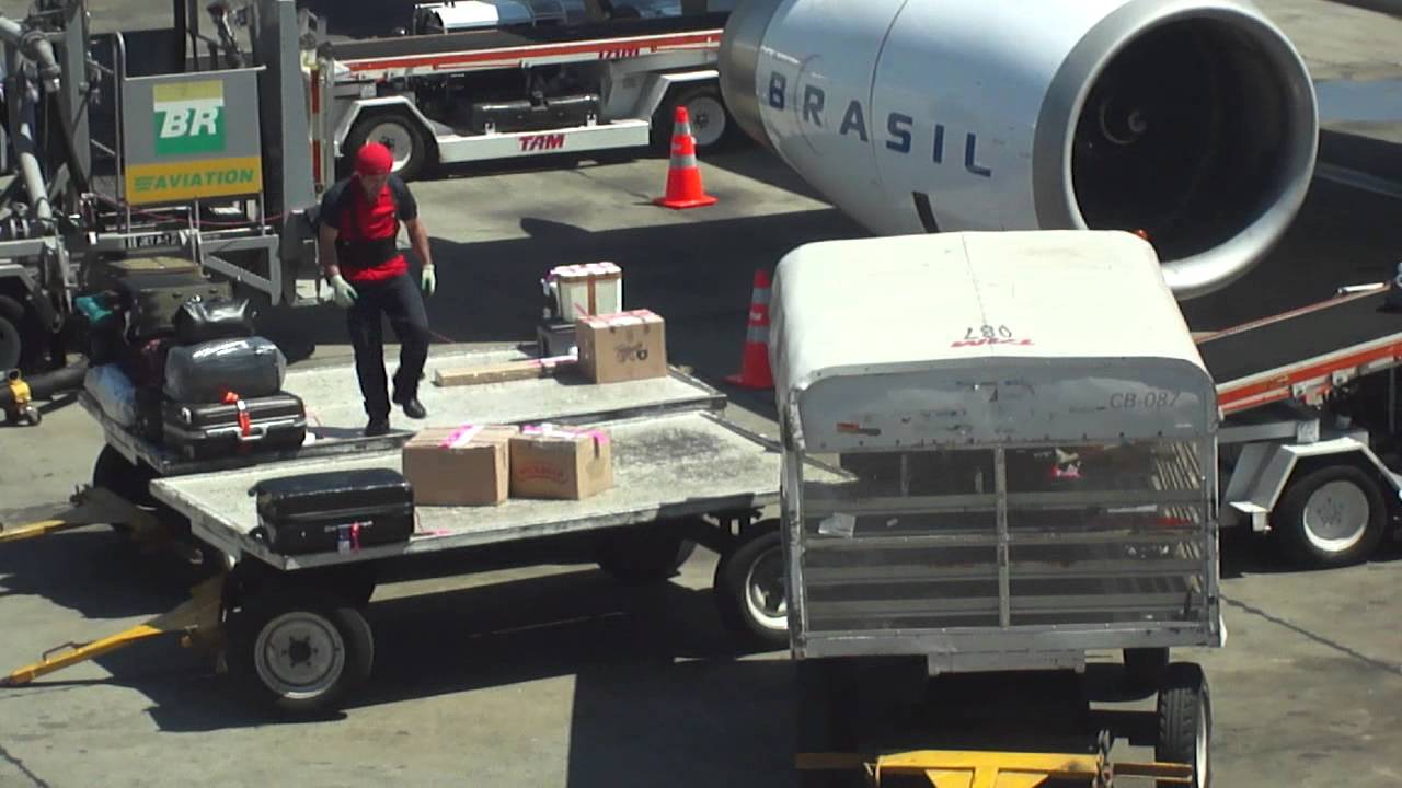 Jogando Malas - Aeroporto de Guarulhos