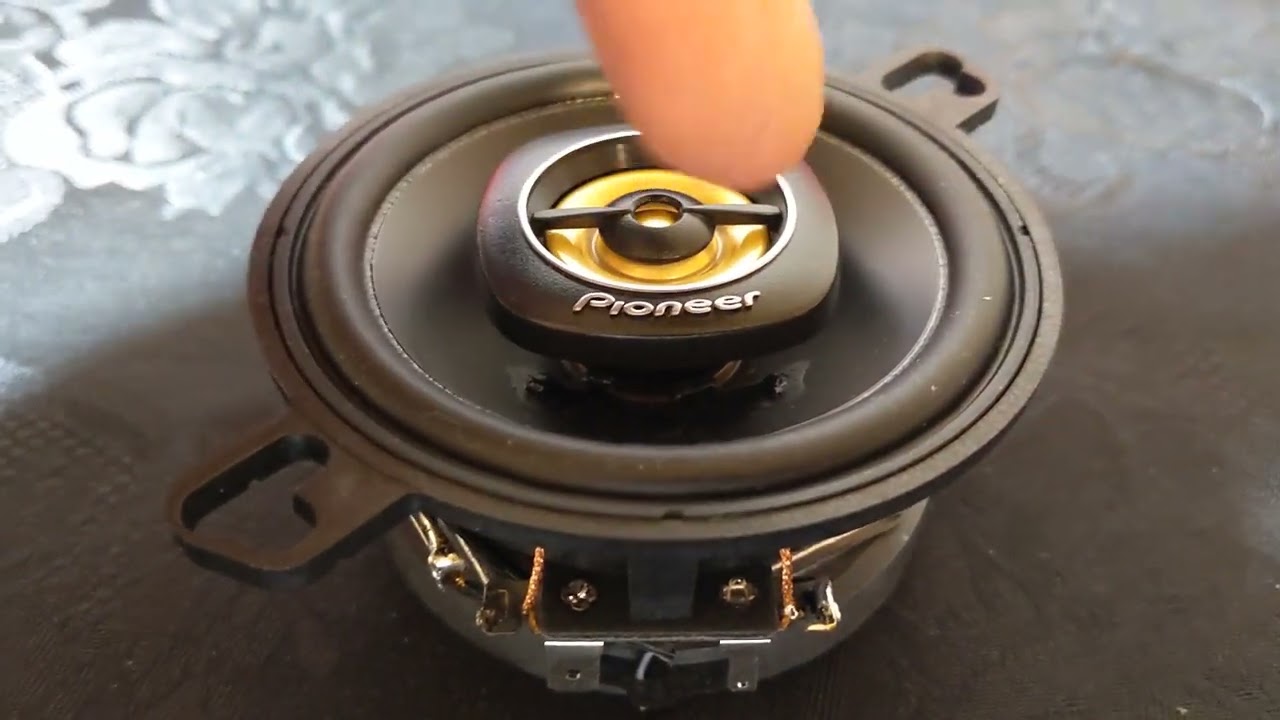 Unboxing of the Pioneer TS-A879 3.5