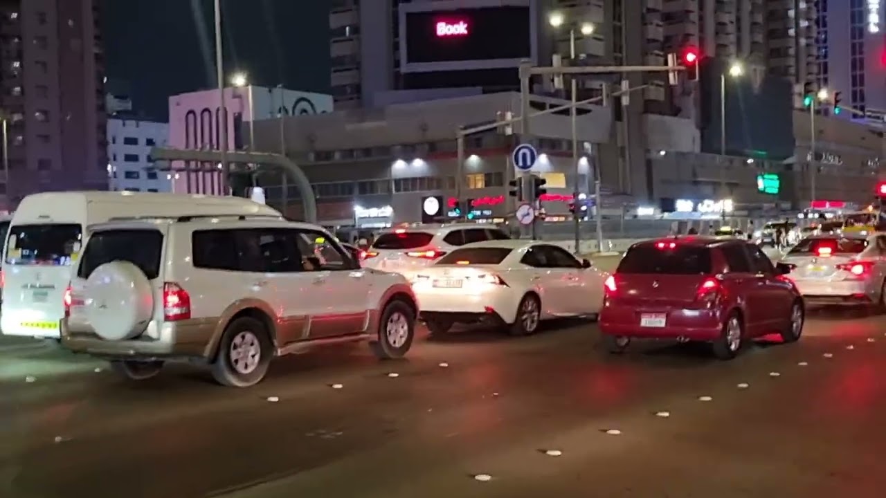 Abu dhabi city:Hamdan city center ||missiles ||United Arab Emirates ||UAE ||night walk