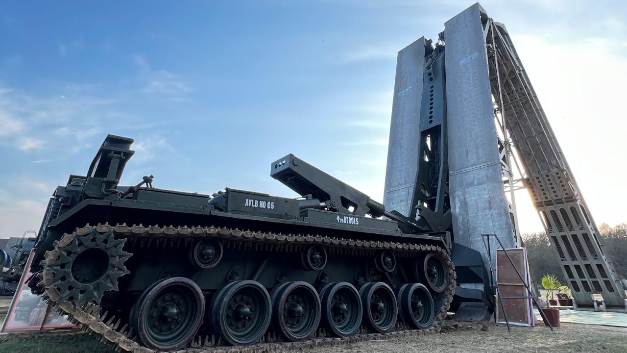 M-60 AVLB (Armoured Vehicle Launch Bridge)