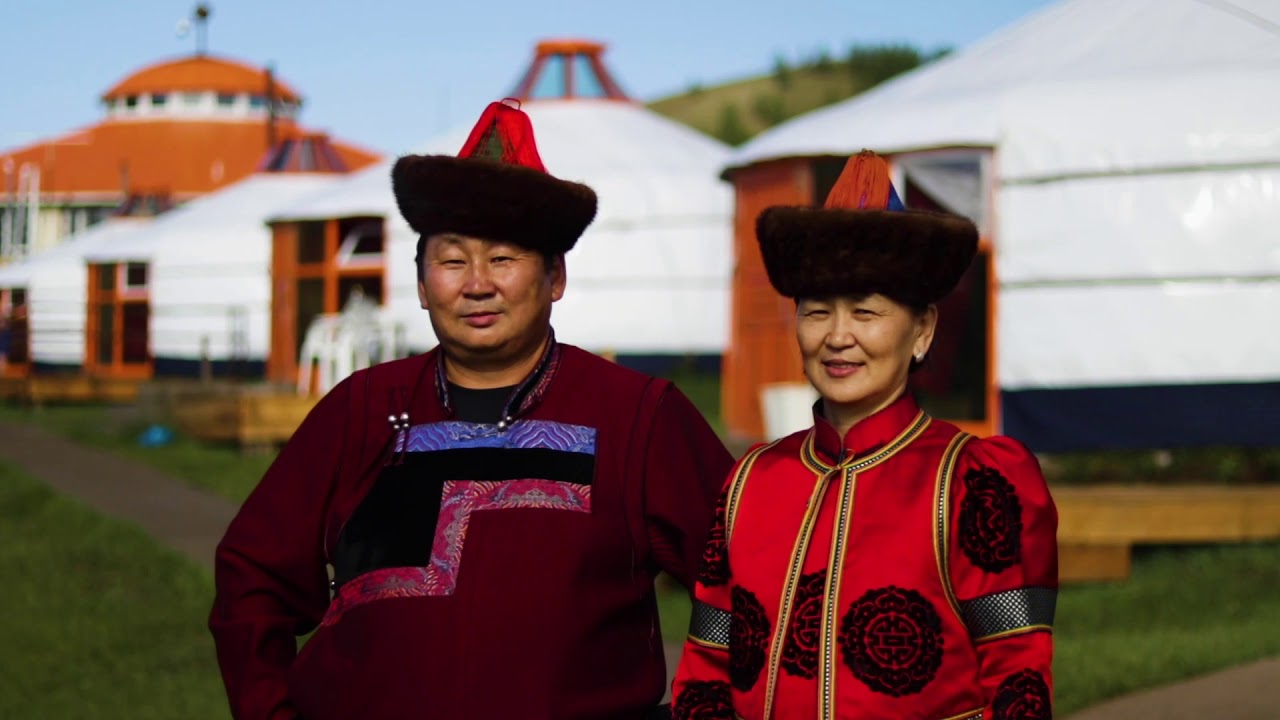 Tsenkher Haluun Rashaan, Khangai Resort