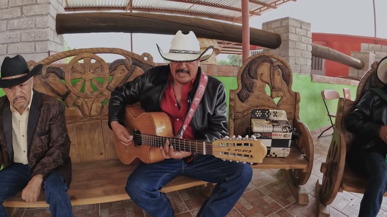 El Gallo Potosino - Soy potosino (corrido de los ranchos aledaños a El Mirador, Lagunillas SLP)