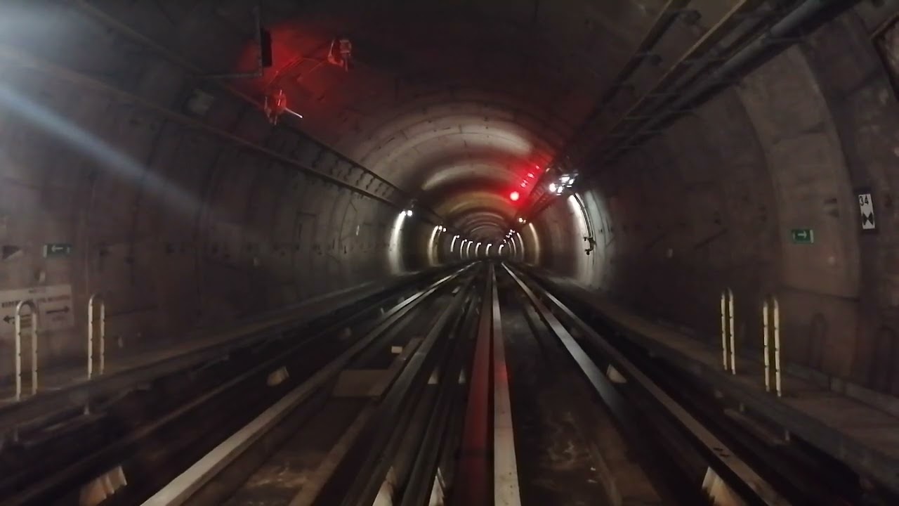Métro de Rennes Siemens VAL 208 AG AB 10 entre Kennedy et La Poterie