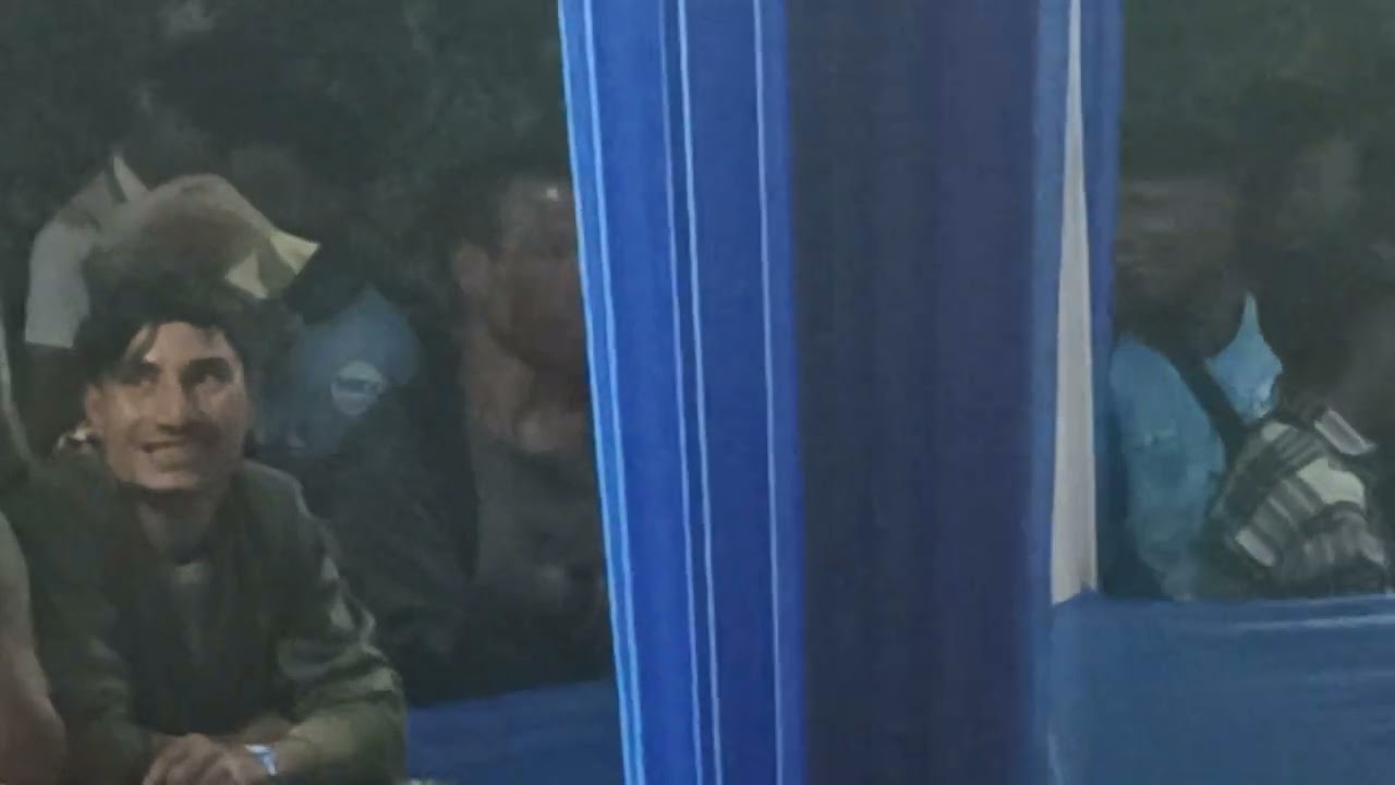 La Phah ban rwai Hindi iaka Sur na Nongkyndong ha Mega kayak Fest