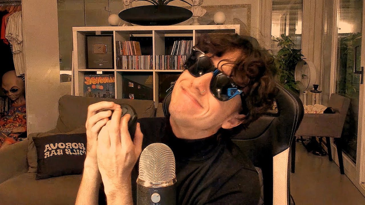 A COMPLETELY RANDOM ASMR