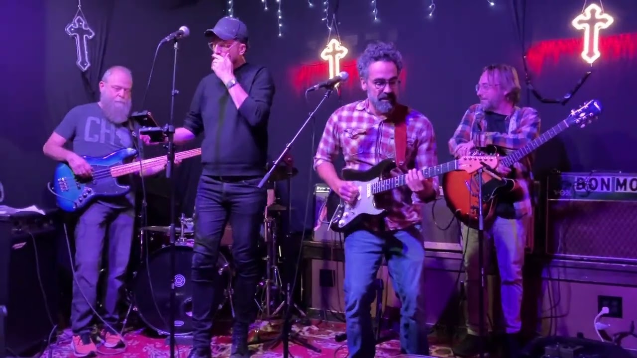 Never Never Band - (live @ Montrose Saloon, Chicago, IL 11/23/25)