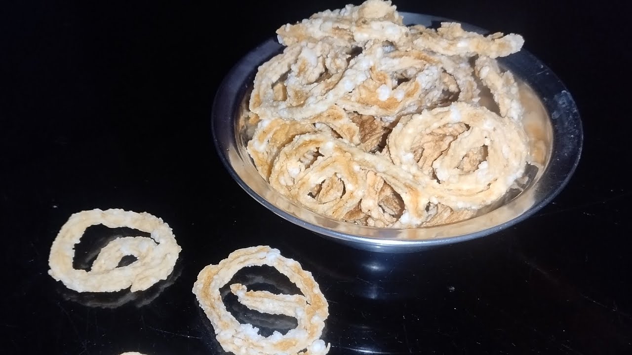 Vrat Special Aloo aur Sabudana ki Chakali 🥔🌀✨
