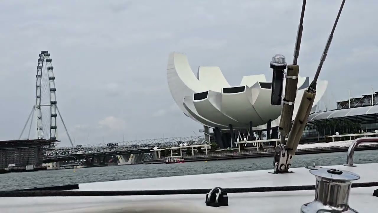 Sailing Through Marina Bay, Singapore 🇸🇬⛵ | Pure City Magic & Fun 