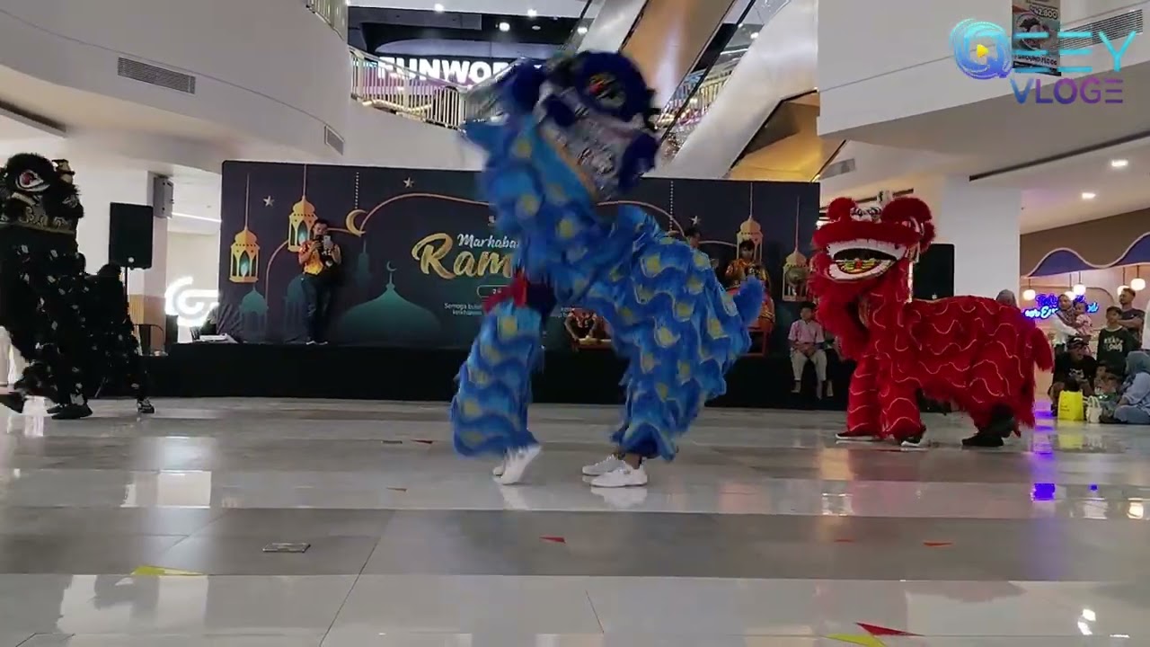 QEEY VLOG // PERTUNJUKAN ATRAKSI BARONGSAI DI MALL INDRAMAYU 2026 TAMPIL SPEKTAKULER.
