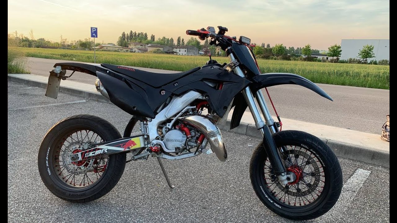 TEST HONDA CR 125 MOTARD -CR VS KTM-