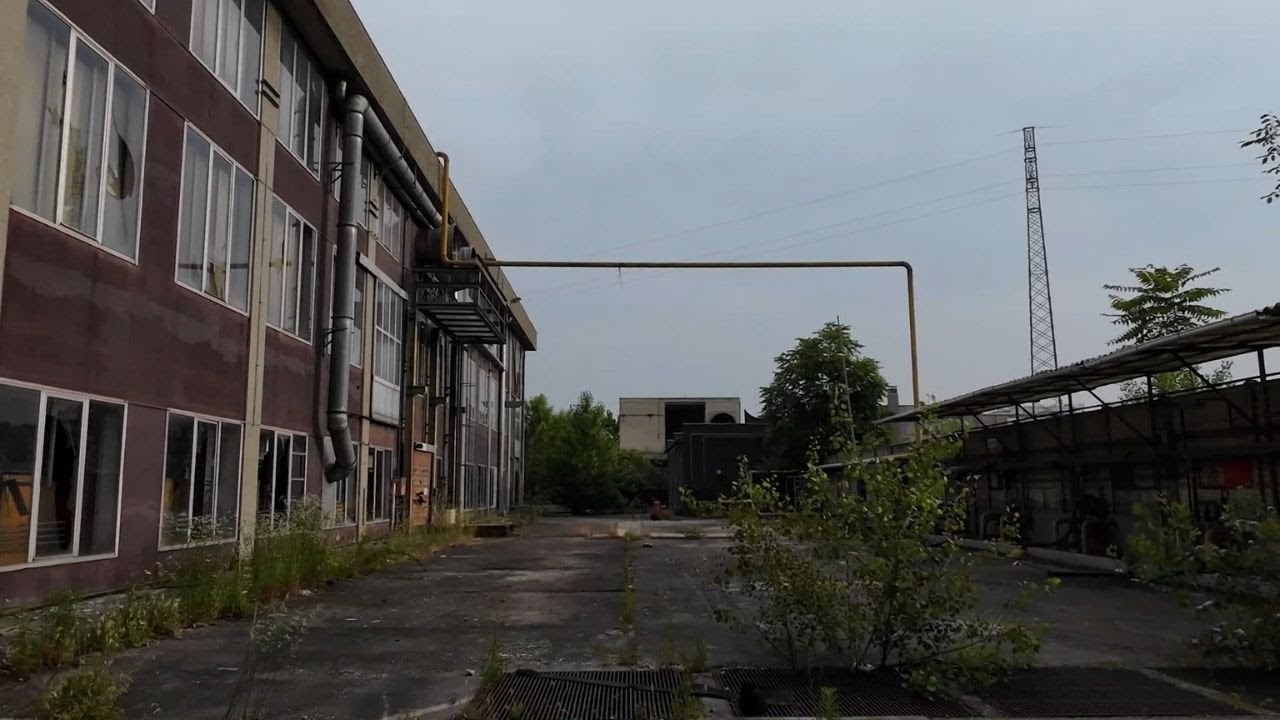Fabbrica abbandonata nel 2012 - URBEX ITALIA 
