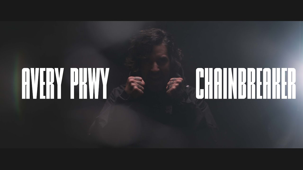 CHAINBREAKER (VISUALIZER)