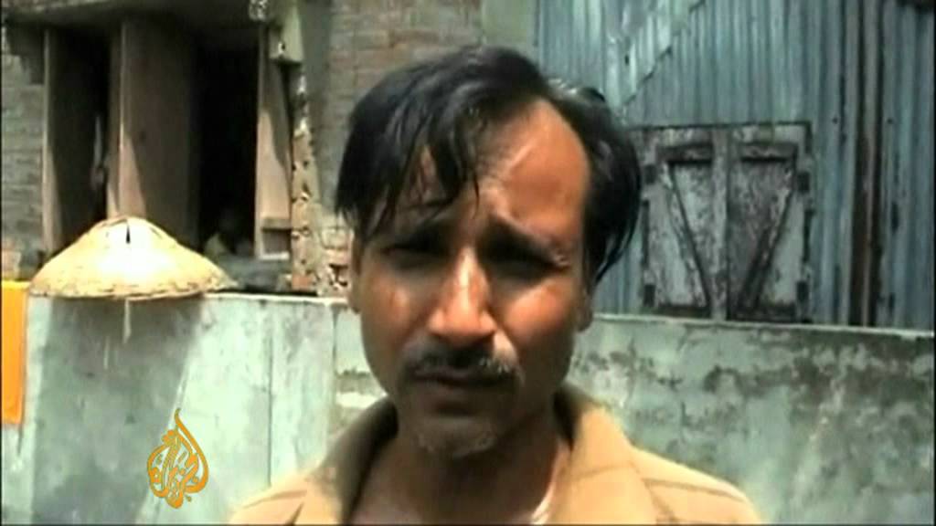 Panic over ethnic violence grips India