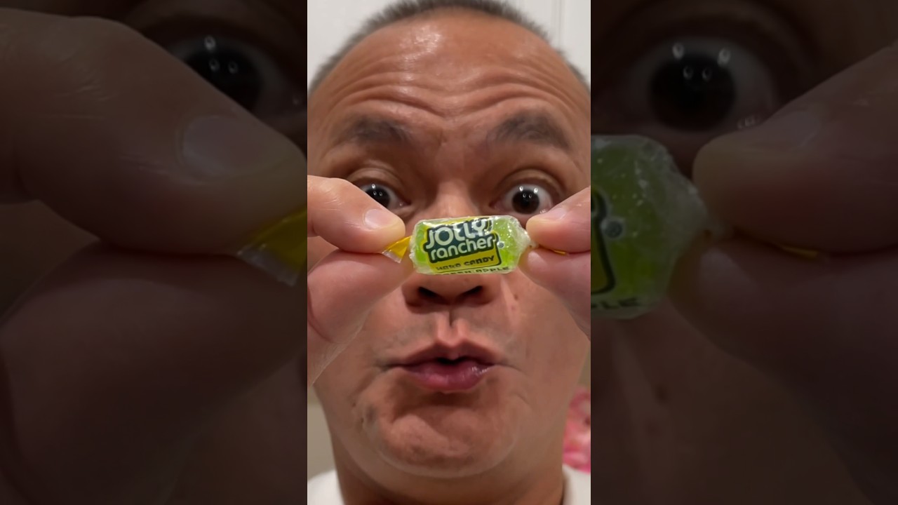 👂 ASMR JOLLY RANCHER HARD FRUIT CANDY GREEN APPLE FLAVOR AND EATING SOUNDS 👂 
