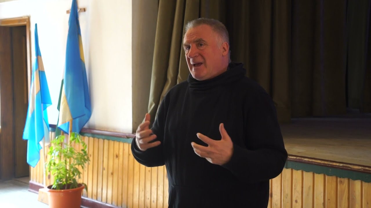 A Jézus Szíve-kilátóról, a keresztútról és a kápolnáról