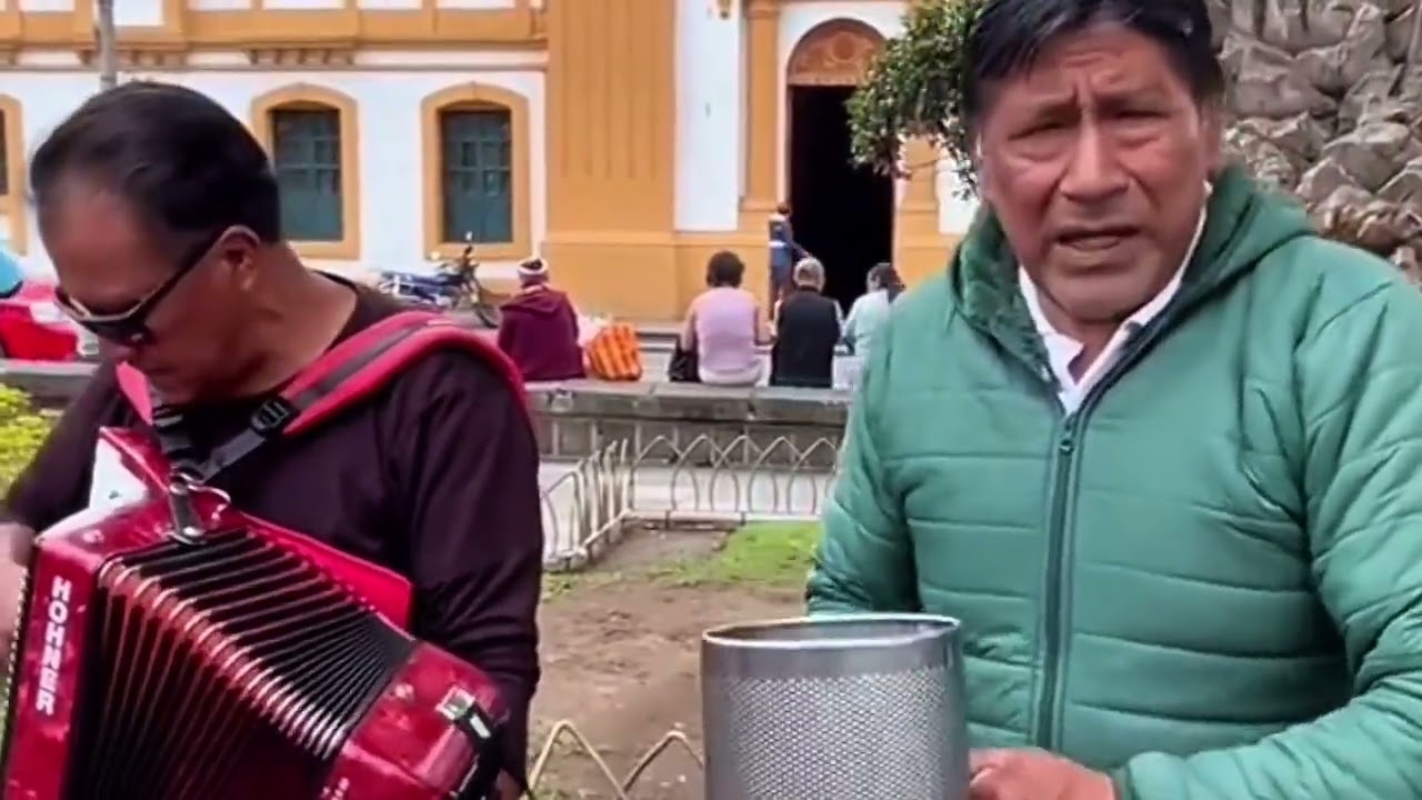 AGUILA NEGRA/Antony -en Cayambe 