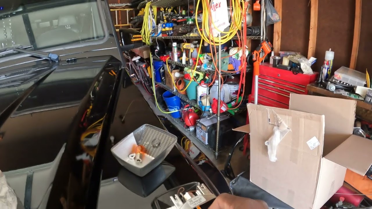 Changing front Turn Signal Covers on 2015 Mercedes G63
