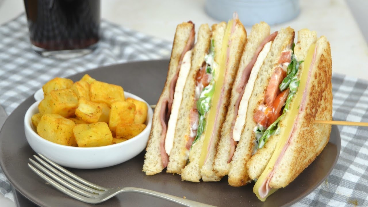 Sandwich club de pollo, estilo VIPS ¡Fácil, rápido y delicioso!