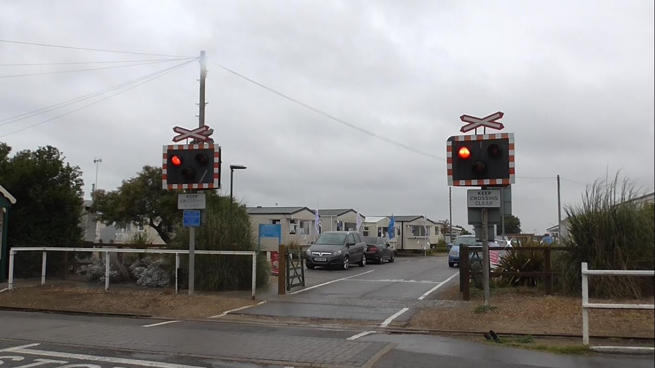 Romney Sands Level Crossing
