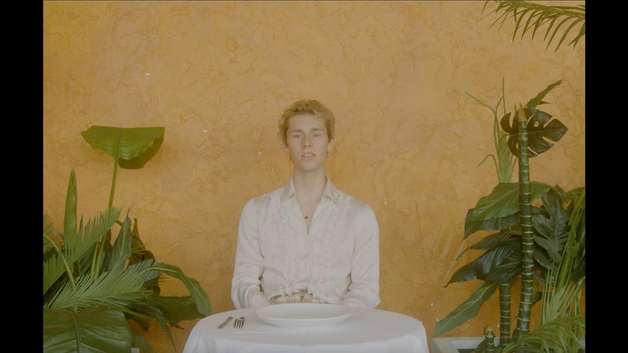 david hugo - Hot Mess (Official Music Video)